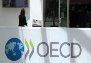 OECD, Türkiye için büyüme tahminlerini düşürdü
