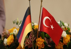 Berlin'de Türk-Alman ekonomi zirvesi