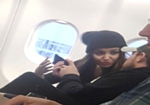 Hande ile Murat, uçak'da görüntülendi