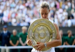 Wimbledon'da yeni kadın şampiyon