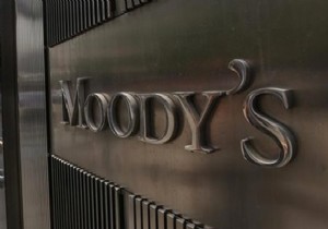 Moody's: Türk şirketlerinin görünümü 12-18 ay daha negatif