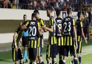 Fenerbahçe derbi öncesi moral kazandı