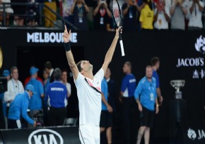 Federer zirveye rekorla çıktı