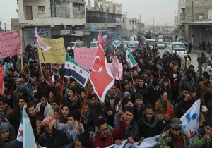 Bab'da Beşşar Esed karşıtı gösteri düzenlendi