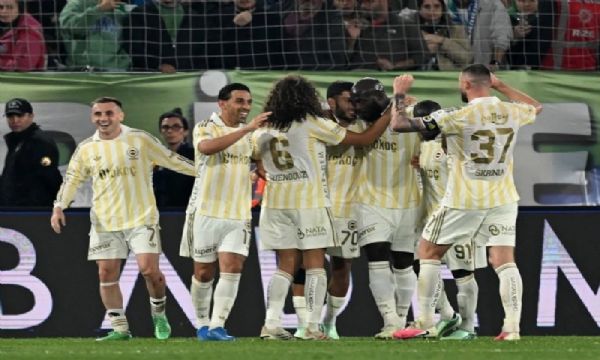 Fenerbahçe şovla döndü! Spor basını bugün ne yazdı? (11 Ekim)
