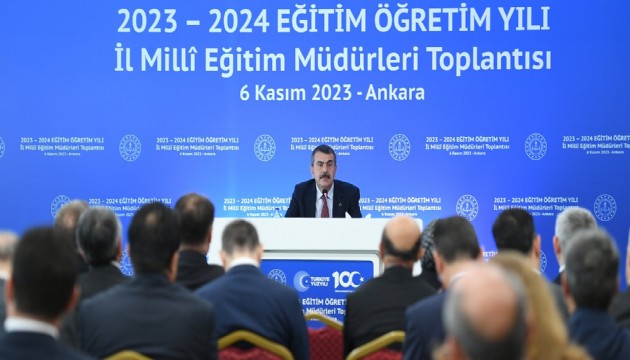 Bakan Tekin 81 ilin milli eğitim müdürleriyle bir araya geldi