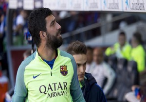 Arda Turan, Barcelona'da yok