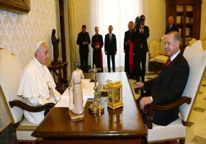 Erdoğan, Papa Francis ile görüştü