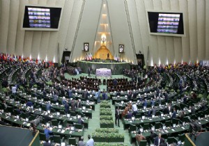 İran, ABD ordusu ile ona bağlı kurum ve şirketleri ‘terörist’ ilan etti