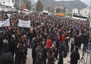 'EYT' etkinliği salona sığmadı