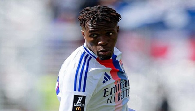 Lyon'dan Wilfried Zaha kararı