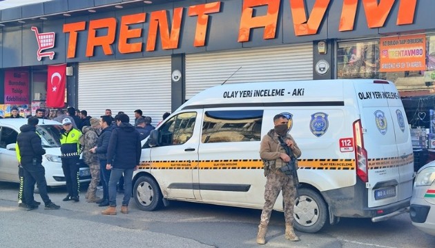 Osmaniye'de hacze giden polis memuru vuruldu