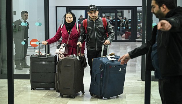 Gazze'den tahliye edilen Türk vatandaşları İstanbul'a geldi