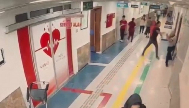 Doktor ve güvenlik görevlisine bıçaklı saldırı!