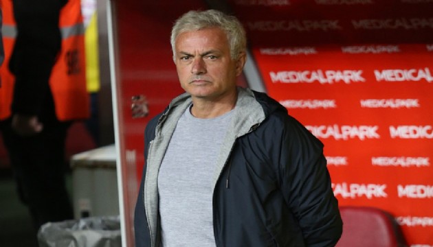 Jose Mourinho'dan hakeme sert tepki