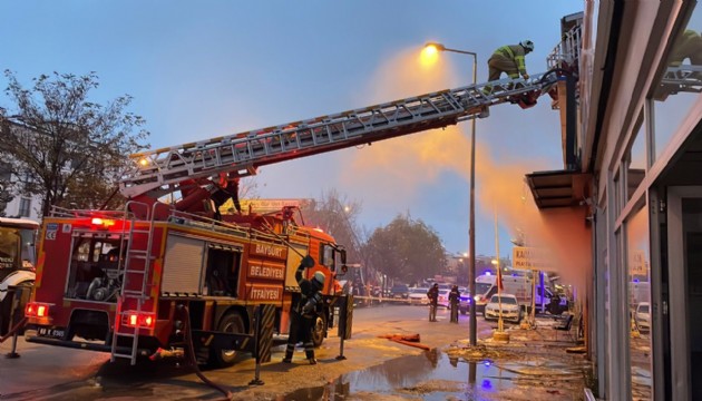 Cam balkon üretilen iş yerinde patlama: 1 yaralı