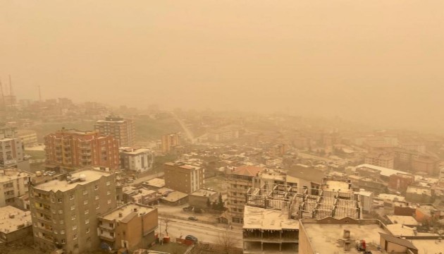 Yurt geneli için çöl tozu uyarısı