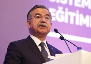 Bakan'dan öğretmenlere atama müjdesi