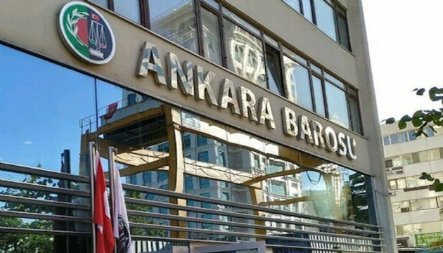 Ankara Barosu'nun 'bayrak' suç duyurusuna tepki