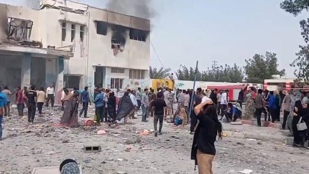 İran'ı iki günde 100 bin kişi terk etti