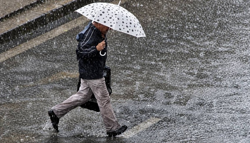 İstanbul’da hava sert değişiyor: Sıcaklıklar 10 derece düşecek