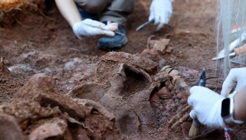 Karadeniz'de 2 bin 300 yıllık kalede tarihe keşif