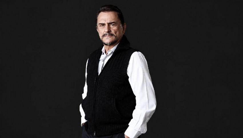 Türk pop müziğinin usta ismi Alpay vefat etti