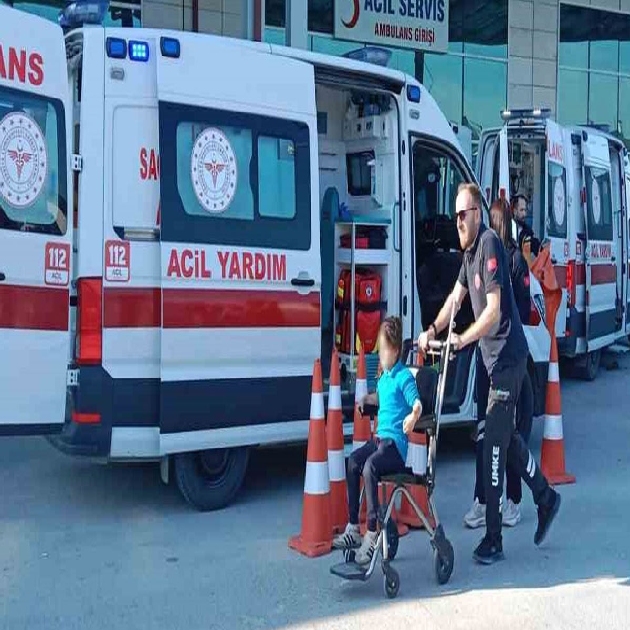 Samsun'da okulda yemek yiyen 11 öğrenci fenalaştı