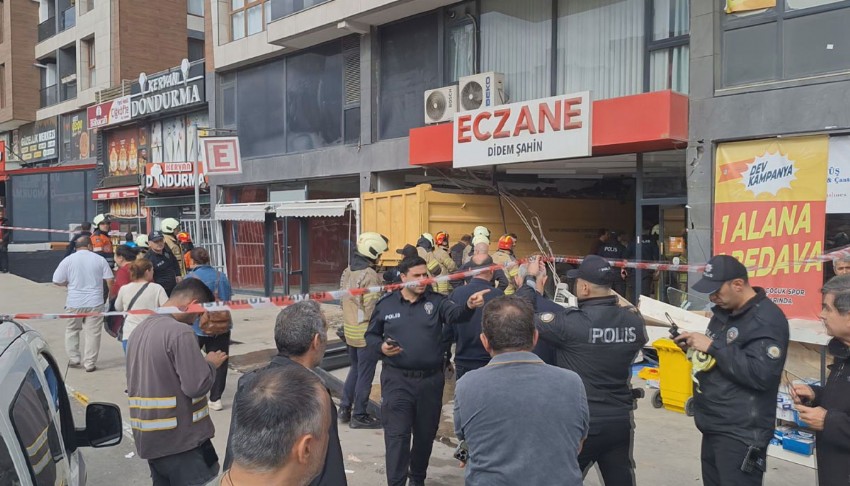 Hafriyat kamyonu eczaneye daldı: 7 yaralı