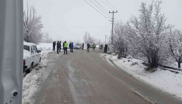 Antalya’da feci kaza!  6 yaralı