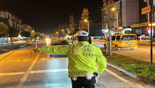 Yüzlerce araç sorgulandı, binlerce lira ceza yazıldı!