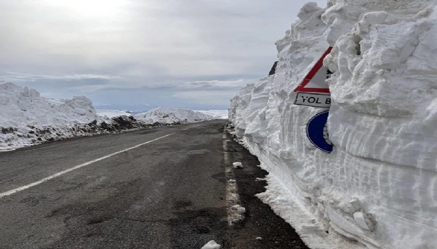 4,5 aydır ulaşıma kapalı olan yol açıldı!