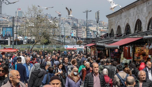 Eminönü'nde bayram yoğunluğu