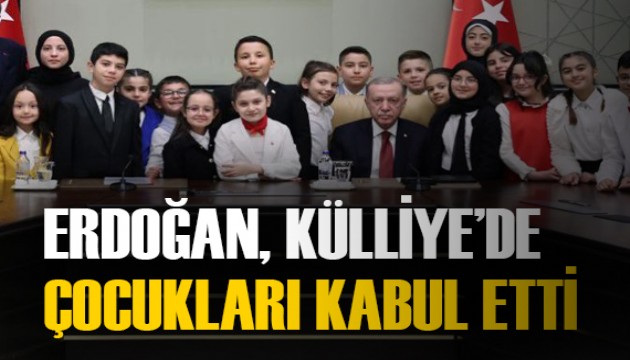 Cumhurbaşkanı Erdoğan Külliye'de çocukları kabul etti