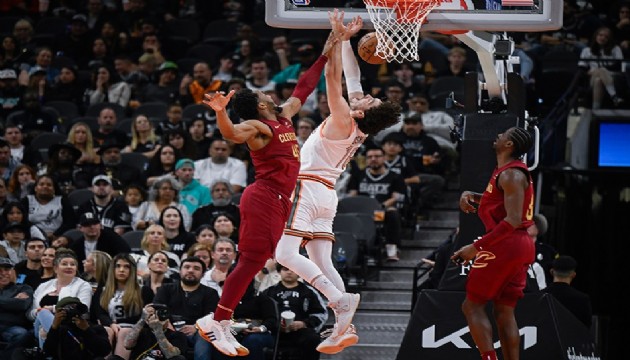 Cedi Osman ve Furkan Korkmaz'ın takımları galibiyet alamadı