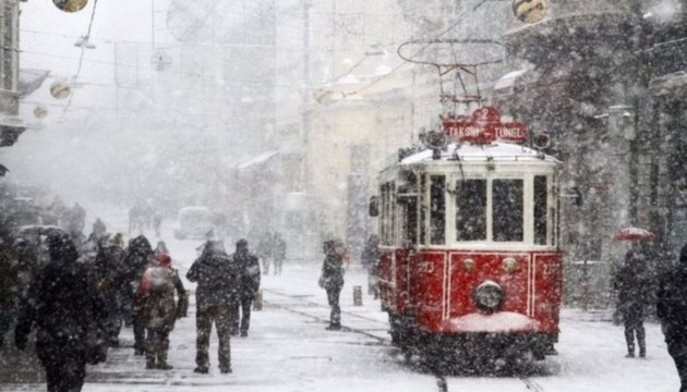 İstanbul'a ilk kar için tarih verildi!