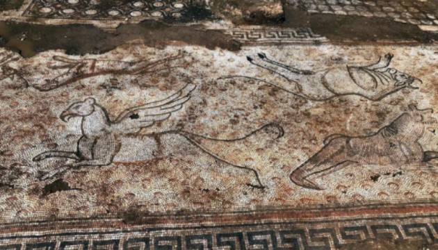 Kaçak kazıda çıkan mozaikler Zeugma Müzesi'nde