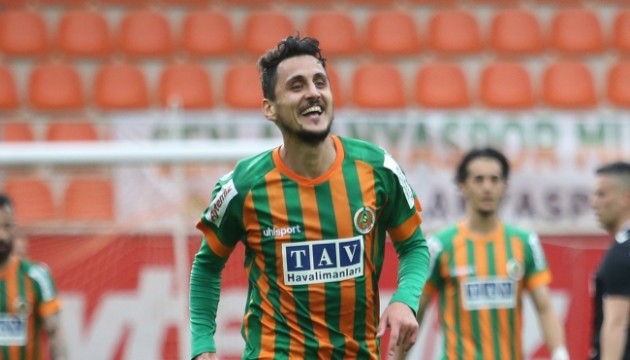 Kayserispor, Pektemek'i kadrosuna kattı