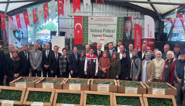 1153 çiftçiye 740 bin sebze fidesi dağıtıldı