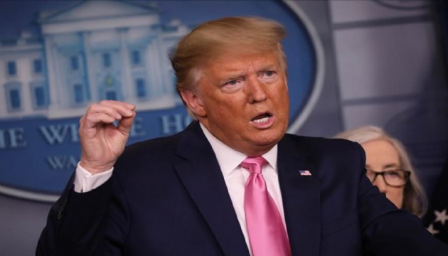 Trump’tan bebek aşıları eleştirisi!