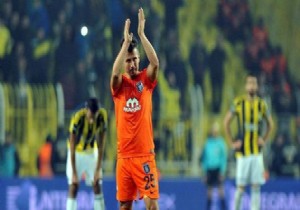 Emre Belözoğlu Fener'e geri dönüyor