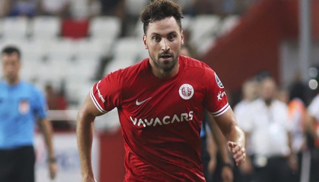 Antalyaspor, Sinan Gümüş ile yollarını ayırdı