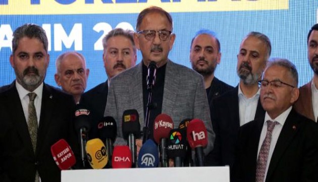 Bakan Özhaseki: Kol kola girip inşallah geleceği inşa edeceğiz