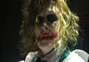 Yeni doğan bebeğe Joker sürprizi