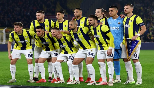 Fenerbahçe'de yıldız oyuncu maça devam edemedi