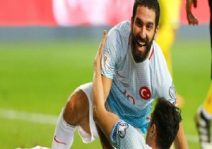 Burak'tan 'Arda Turan müjdesi!'