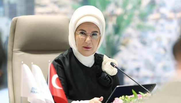 Emine Erdoğan'dan sıfır atık paylaşımı: 2025 rotamızın insanlık adına hayırlı olmasını diliyorum