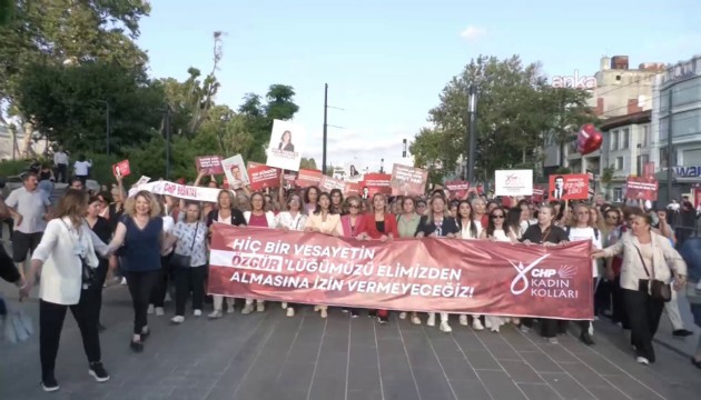 CHP Kadın Kolları, Beyazıt’tan Saraçhane’ye yürüyor