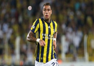 Fenerbahçe’de Van der Wiel travması