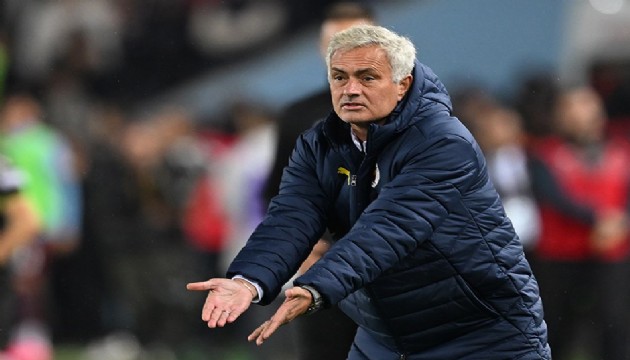 Jose Mourinho o isme patladı